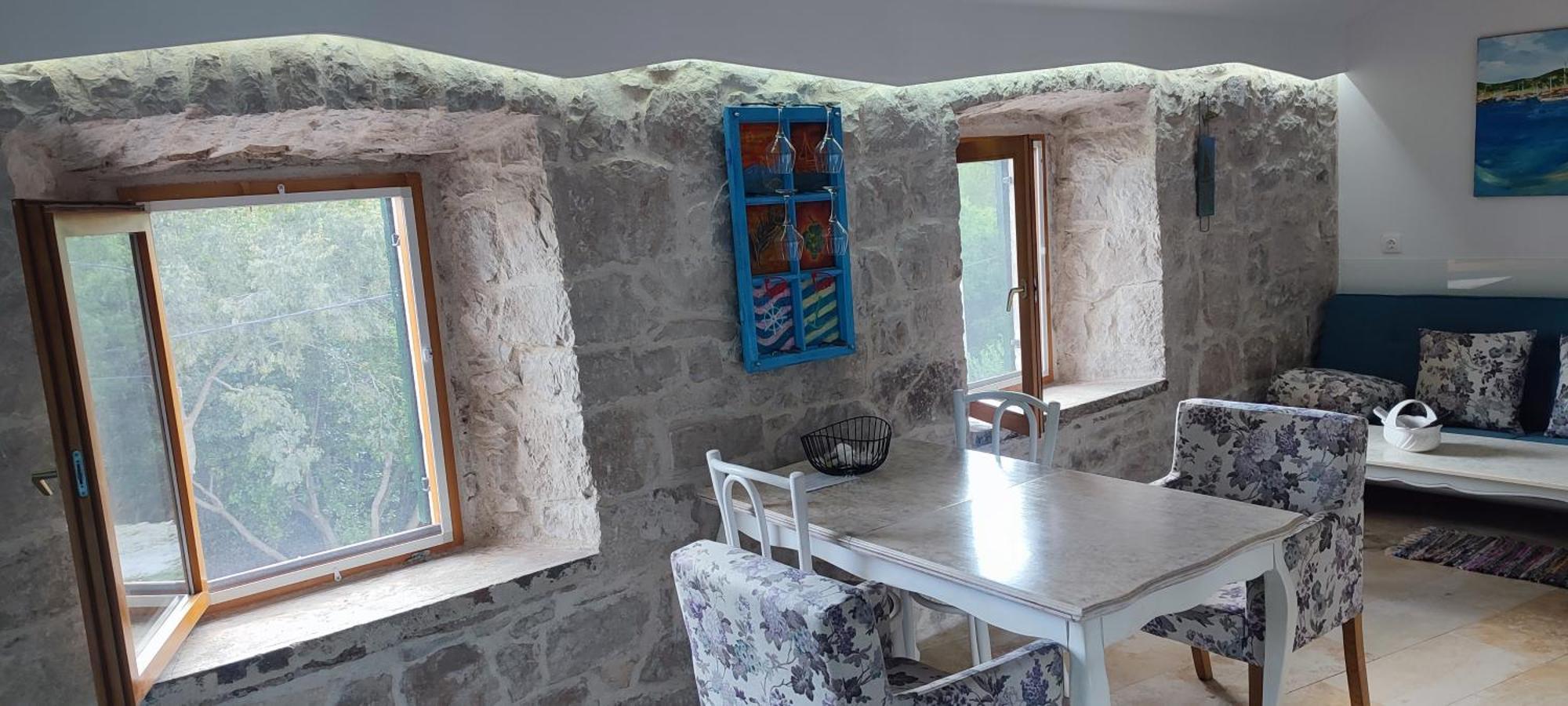 Apartment Peljesac Sova