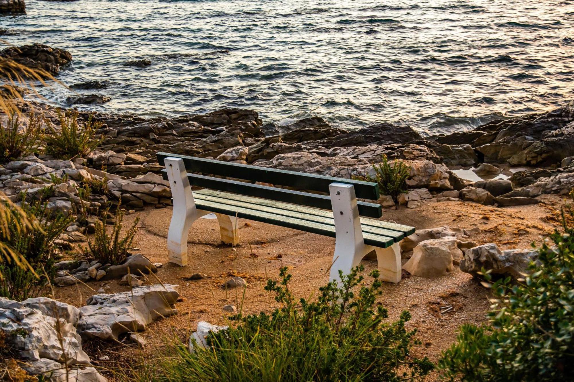 Peljesac Sova Sreser